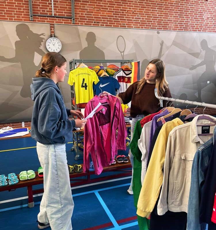 Diese Woche haben unsere Drittklässler aus VMBO-T, HAVO en VWO ihr mündliches Deutsch im Taaldorf &hellip;