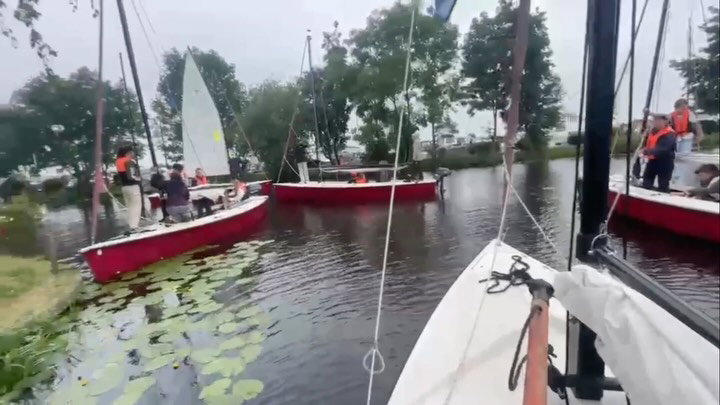 We gaan weer beginnen!

Terwijl leerlingen hun boeken ophalen en het personeel alle voorbereidingen &hellip;